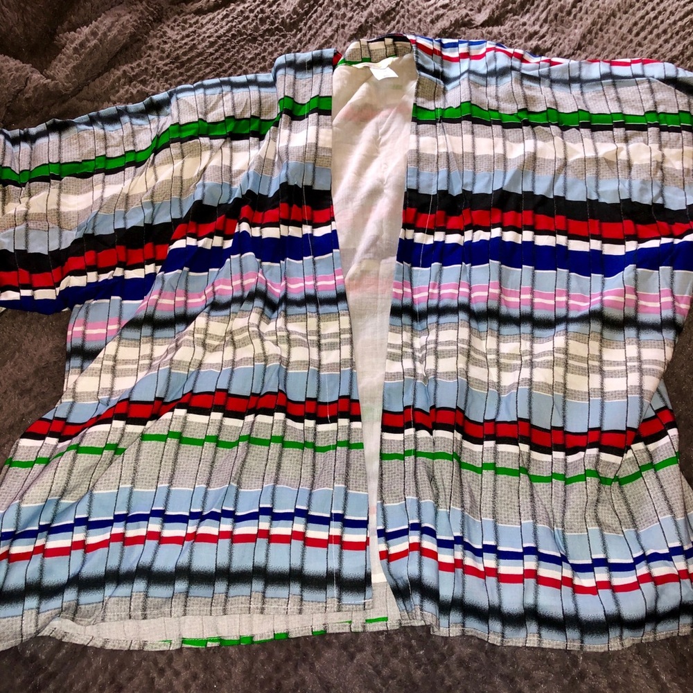 Porridge colorful kimono perfect for hot days 🌺